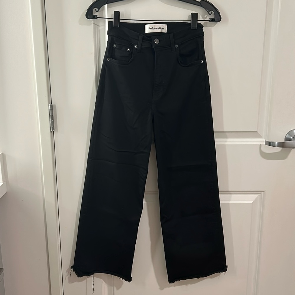 Black stretchy wide leg pants